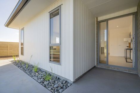 Photo of property in 271 Kupe Drive, Whitianga, 3510