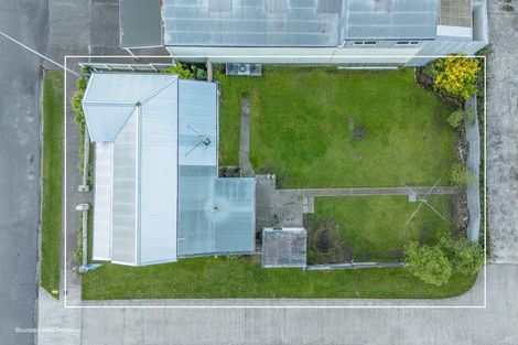 Photo of property in 5 Collins Street, Waipawa, 4210