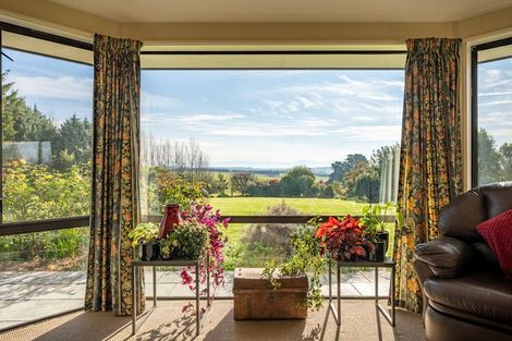 Photo of property in 108 Spur Road, Hadlow, Timaru, 7975