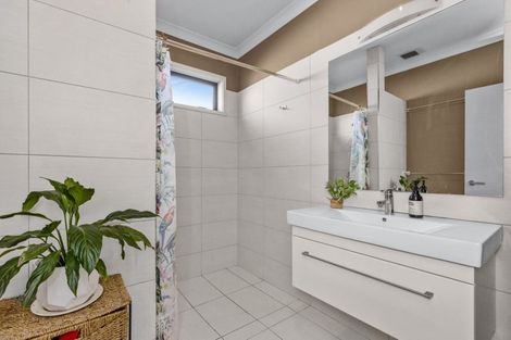 Photo of property in 6a Kauri Street, Taradale, Napier, 4112