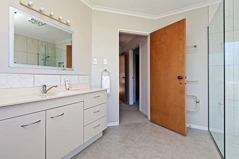 Photo of property in 10 Brompton Drive, Taradale, Napier, 4112