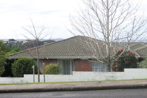 Photo of property in 86 Lincoln Park Avenue, Massey, Auckland, 0614