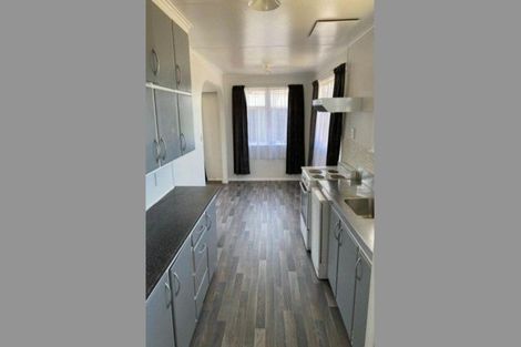 Photo of property in 12 Mosston Road, Castlecliff, Whanganui, 4501