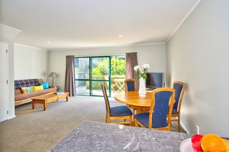 Photo of property in 7/193 Eskdale Road, Birkenhead, Auckland, 0626