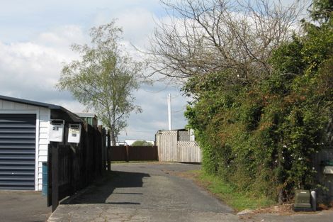 Photo of property in 21 Matthew Place, Kawaha Point, Rotorua, 3010