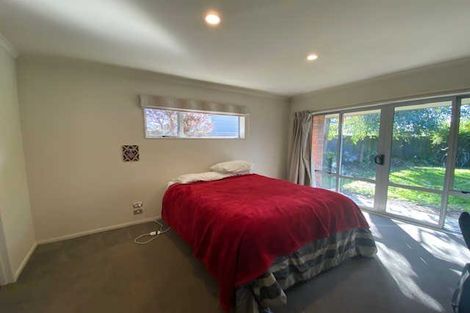 Photo of property in 2 Applecross Lane, Harewood, Christchurch, 8051
