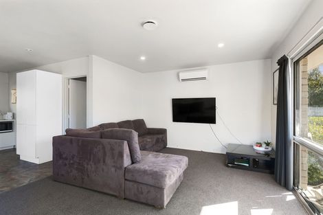 Photo of property in 64 Crofton Road, Harewood, Christchurch, 8051