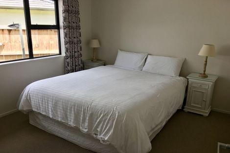 Photo of property in 1 Breton Road, Karaka, Papakura, 2113