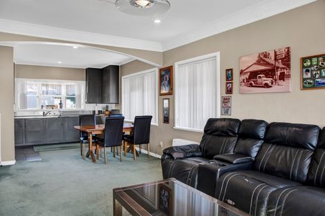 Photo of property in 39a Breakwater Road, Moturoa, New Plymouth, 4310