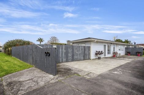 Photo of property in 1/6 Bingara Place, Favona, Auckland, 2024