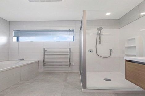 Photo of property in 18 Te Mura Crescent, Takanini, 2112