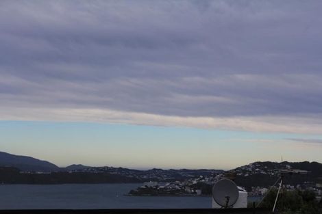 Photo of property in 12 Whitu Street, Khandallah, Wellington, 6035