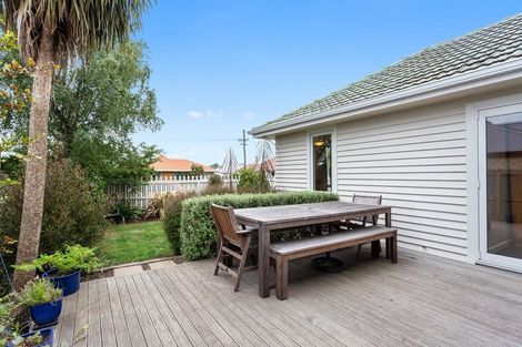 Photo of property in 5 Bentley Street, Russley, Christchurch, 8042