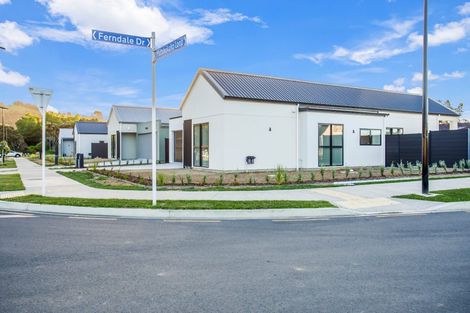 Photo of property in 1 Lamont Place, Waikanae, 5036