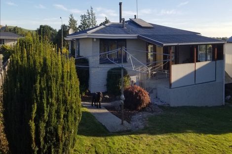 Photo of property in 10 Walker Street, East Gore, Gore, 9710