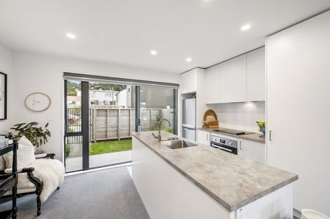 Photo of property in 10 Stanley Street, Berhampore, Wellington, 6023
