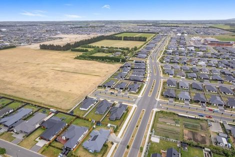 Photo of property in 160 Faringdon Boulevard, Rolleston, 7615