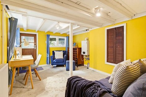Photo of property in 23 Rothsay Road, Ngaio, Wellington, 6035