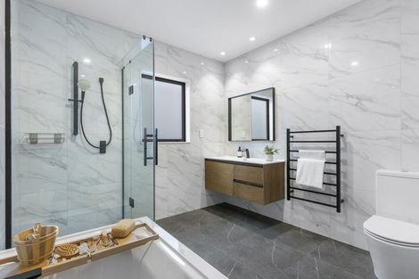 Photo of property in 30c Francis Street, Hauraki, Auckland, 0622