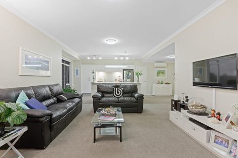 Photo of property in 76 Landmark Terrace, Orewa, 0931