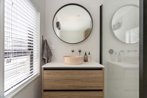 Photo of property in 94-98 Weston Road, Weston, Oamaru, 9401