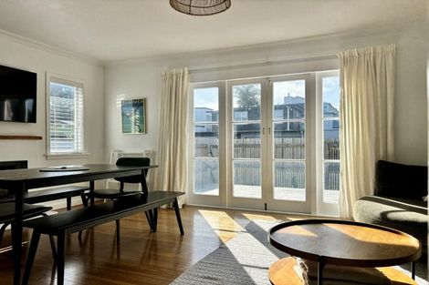 Photo of property in 4a Valley Road, Mount Maunganui, 3116