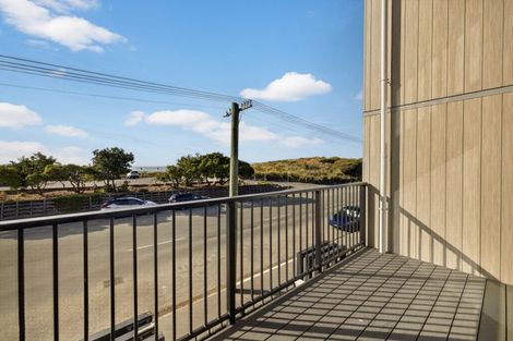 Photo of property in 5/231 Marine Parade, New Brighton, Christchurch, 8061