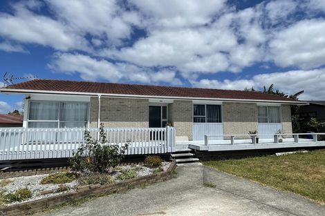 Photo of property in 14b Pipitea Place, Massey, Auckland, 0614