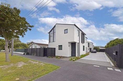 Photo of property in 4/515 Worcester Street, Linwood, Christchurch, 8011