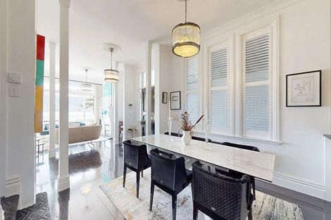 Photo of property in 322 Oriental Parade, Oriental Bay, Wellington, 6011