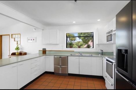 Photo of property in 4 De Thier Lane, Richmond Hill, Christchurch, 8081