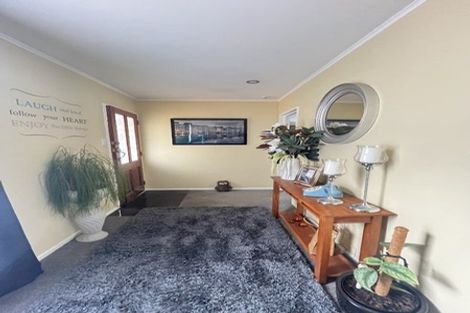 Photo of property in 40 Beaumaris Crescent, Ascot Park, Porirua, 5024