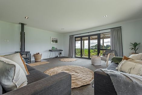 Photo of property in 235a Watershed Road, Bunnythorpe, Palmerston North, 4470