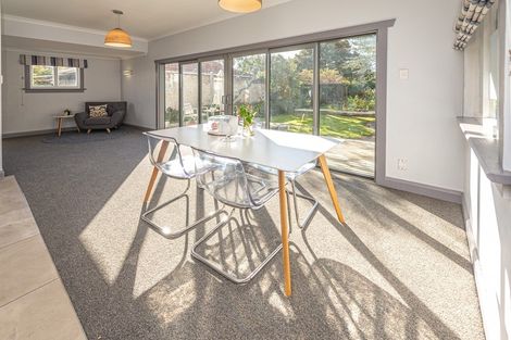 Photo of property in 68 Oakland Avenue, Saint Johns Hill, Whanganui, 4500