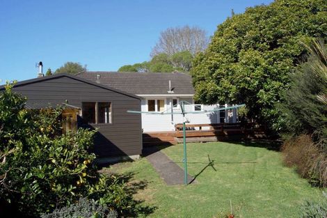 Photo of property in 54 Kervil Avenue, Te Atatu Peninsula, Auckland, 0610