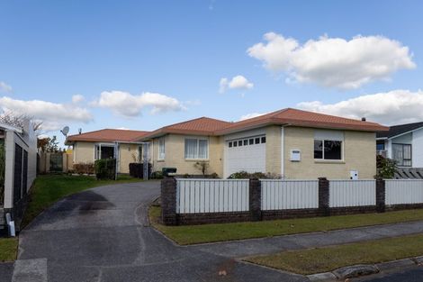 Photo of property in 9 Towai Street, Inglewood, 4330