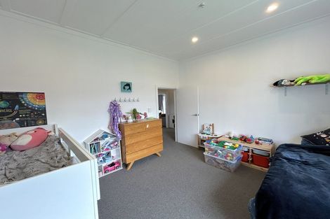 Photo of property in 2 Titoki Street, Alicetown, Lower Hutt, 5010