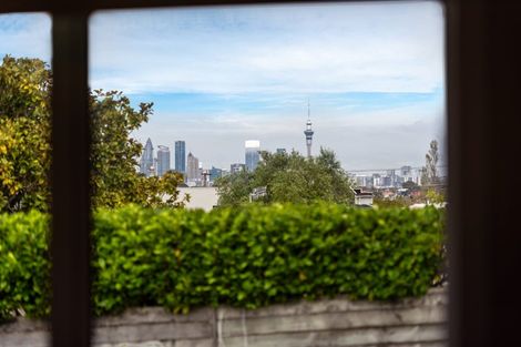 Photo of property in 36a Onepoto Road, Hauraki, Auckland, 0622