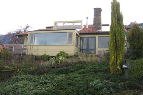 Photo of property in 48 Suburb Street, Queenstown, 9300