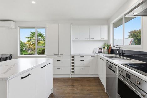 Photo of property in 7 Turquoise Place, Pukehangi, Rotorua, 3015