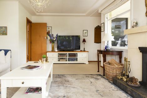 Photo of property in 16a Balmoral Street, Oamaru North, Oamaru, 9400