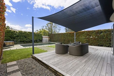 Photo of property in 3a Walton Street, Red Beach, 0932