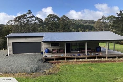 Photo of property in 189 Anzac Road, Waitakere, Auckland, 0816