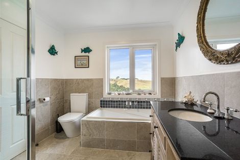 Photo of property in 1096f Awhitu Road, Pollok, Waiuku, 2683