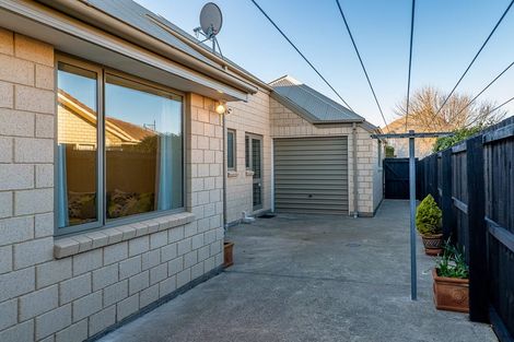 Photo of property in 4 Dinglebay Place, Casebrook, Christchurch, 8051
