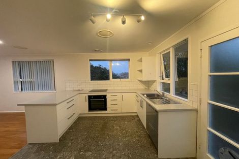 Photo of property in 10 Yeoman Place, Howick, Auckland, 2014