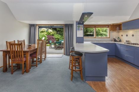 Photo of property in 18 Lombard Place, Avonhead, Christchurch, 8042