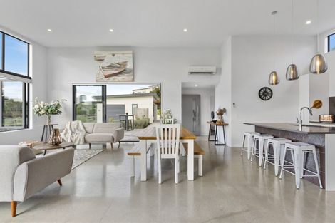 Photo of property in 64a Moir Point Road, Mangawhai Heads, Mangawhai, 0505