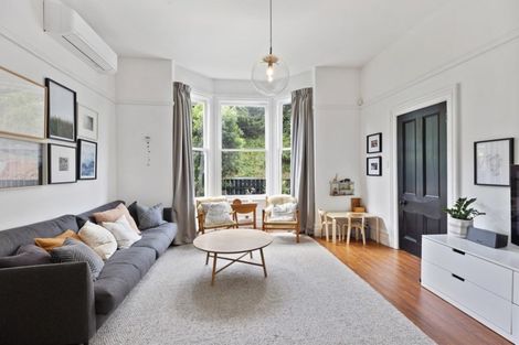 Photo of property in 326 Ohiro Road, Brooklyn, Wellington, 6021