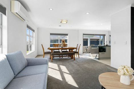 Photo of property in 18 Tulip Drive, Cambridge, 3434